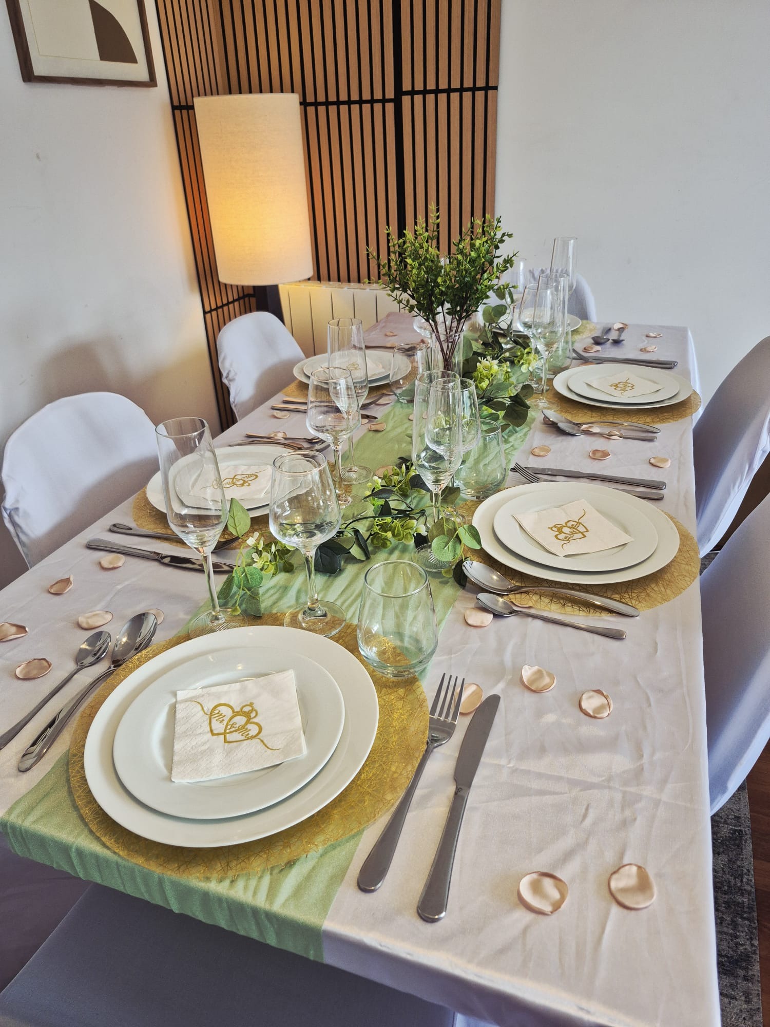 04-table-salle-longue-verte.jpg